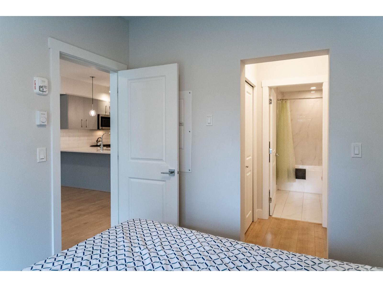 101 22136 49 Avenue Property Photo 26