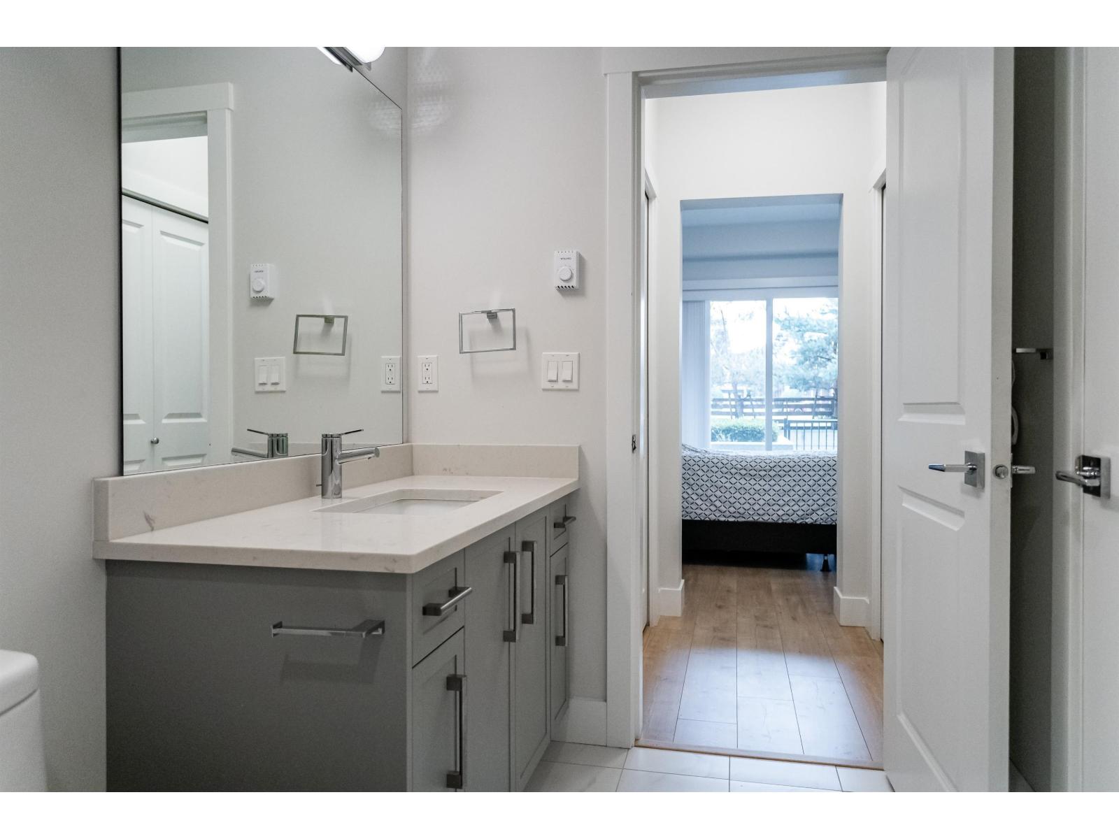 101 22136 49 Avenue Property Photo 30