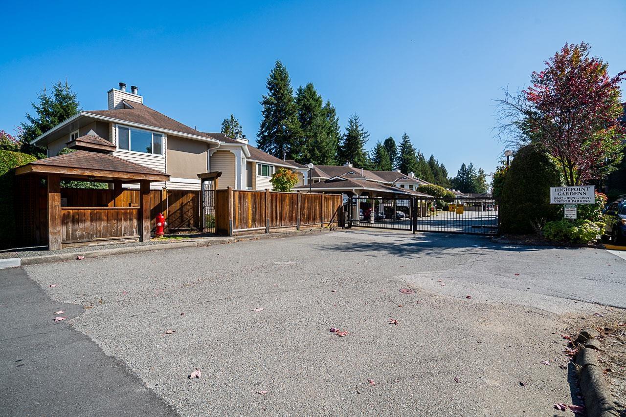 51 14840 100 Avenue Property Photo 2