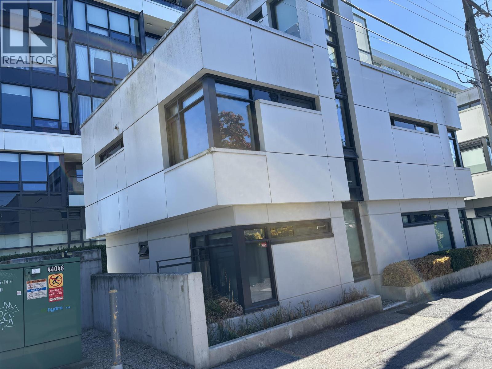 6303 CAMBIE STREET Property Photo 1