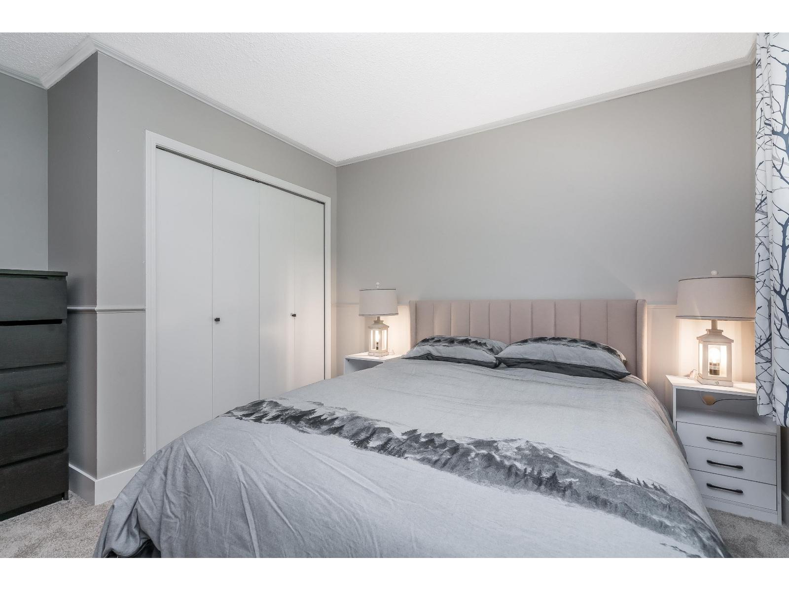34898 Laburnum Avenue Property Photo 15
