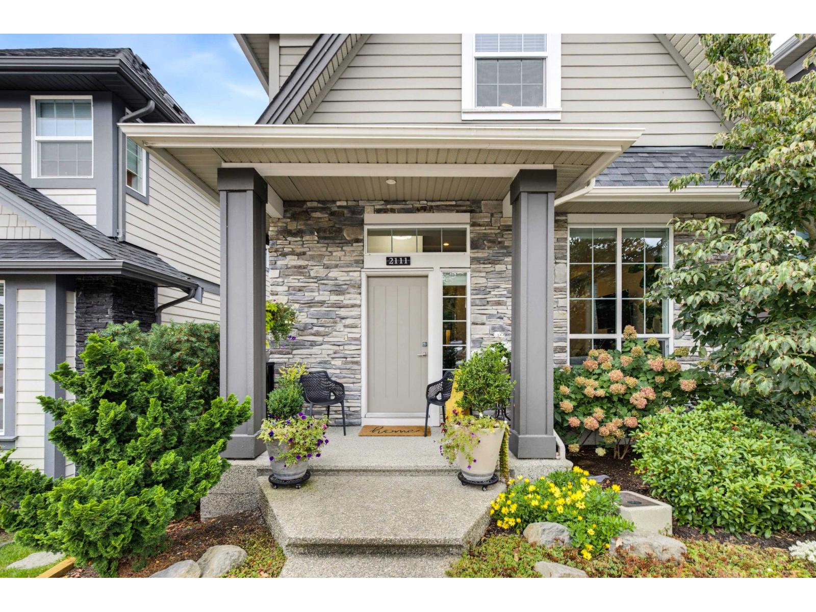 2111 165b Street Property Photo 1