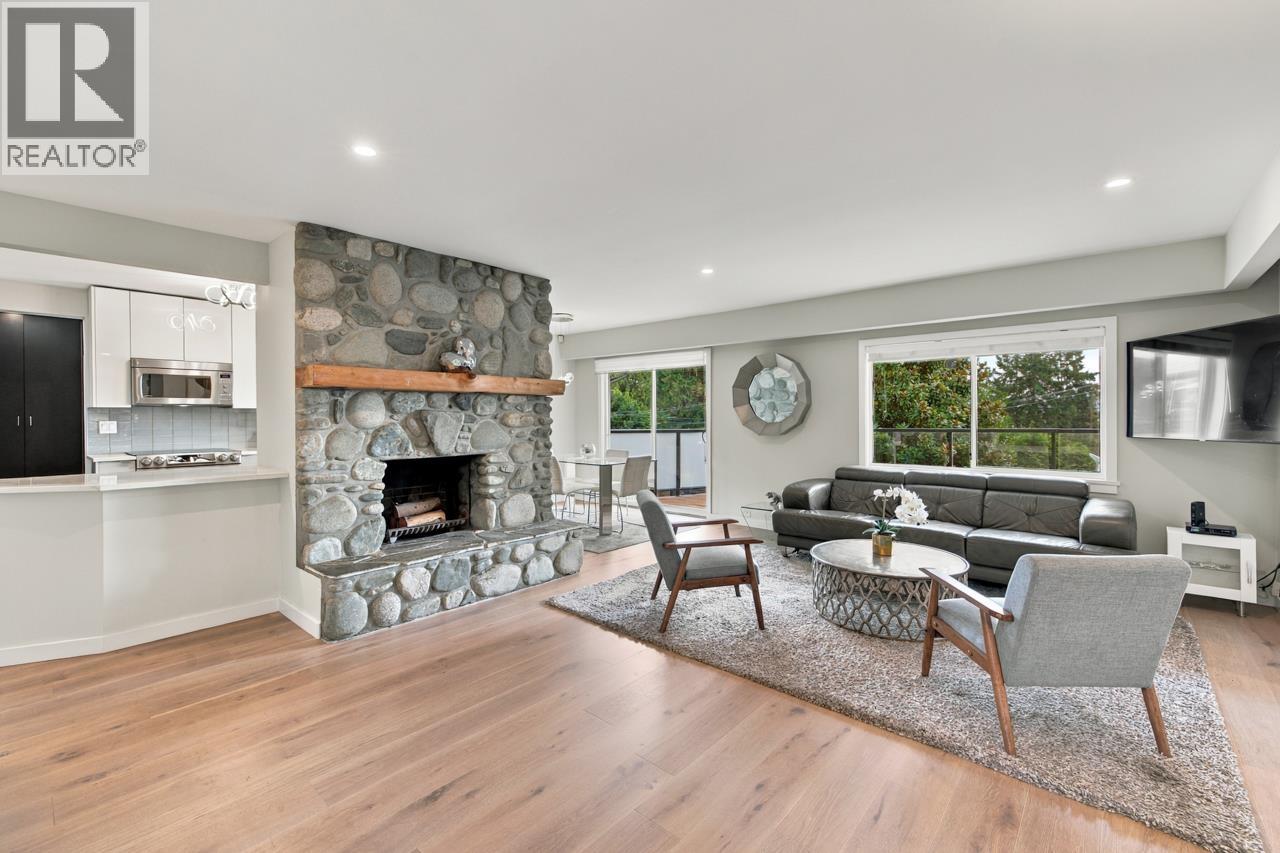 1103 Cloverley Street Property Photo 1