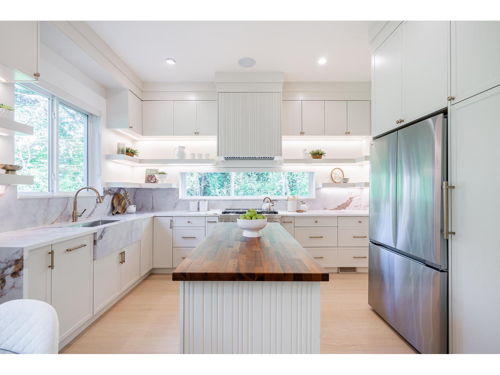 16908 1 Avenue Property Photo 9