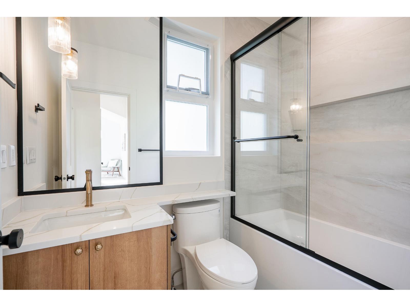 16908 1 Avenue Property Photo 26