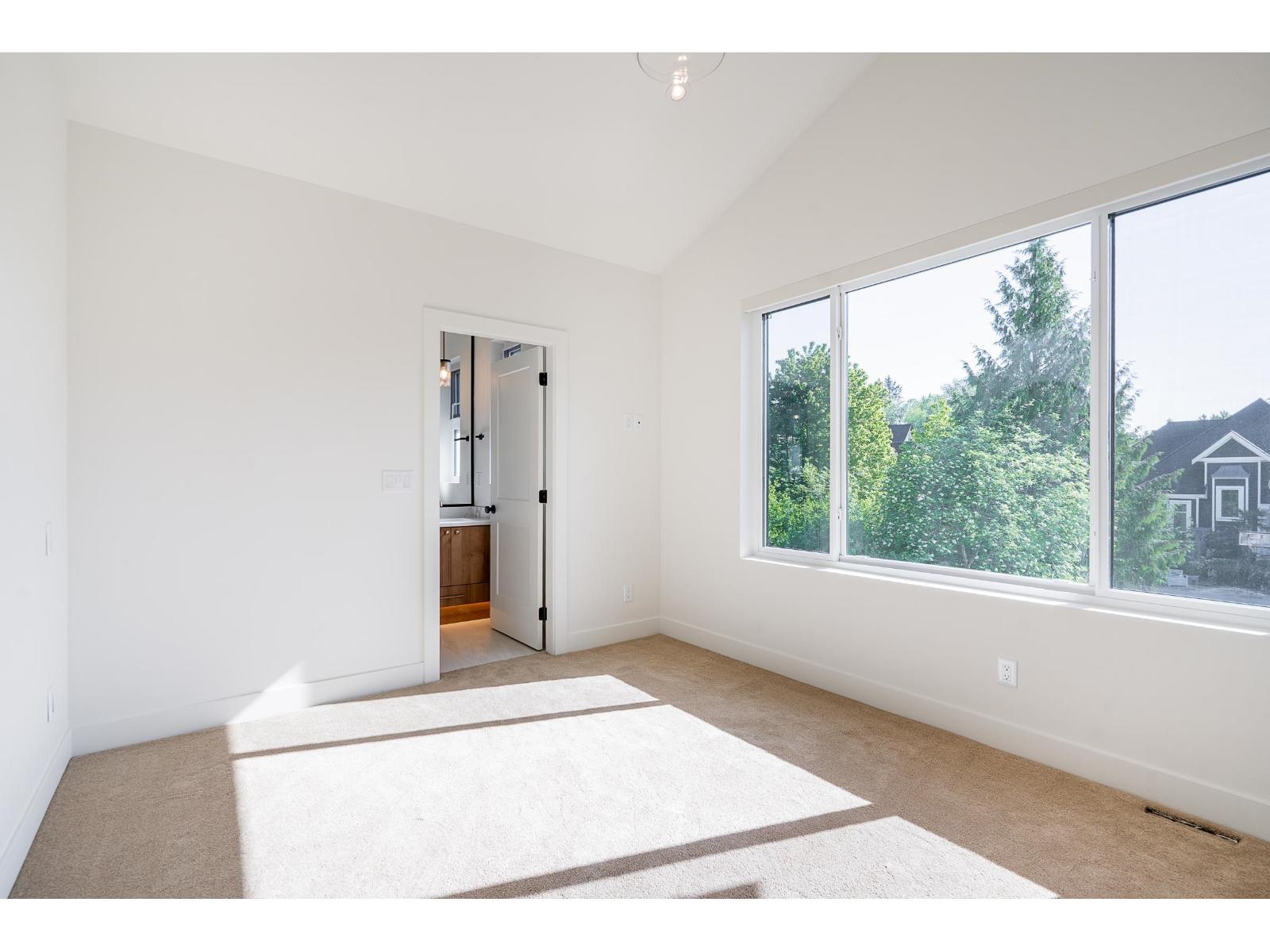 16908 1 Avenue Property Photo 27