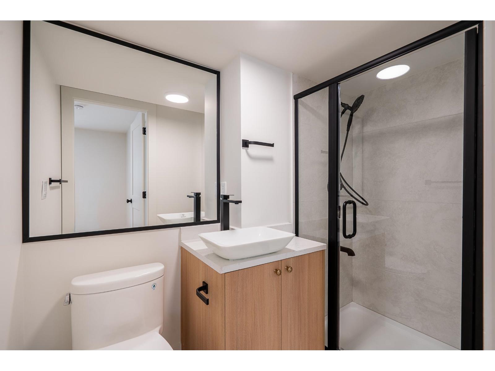 16908 1 Avenue Property Photo 32