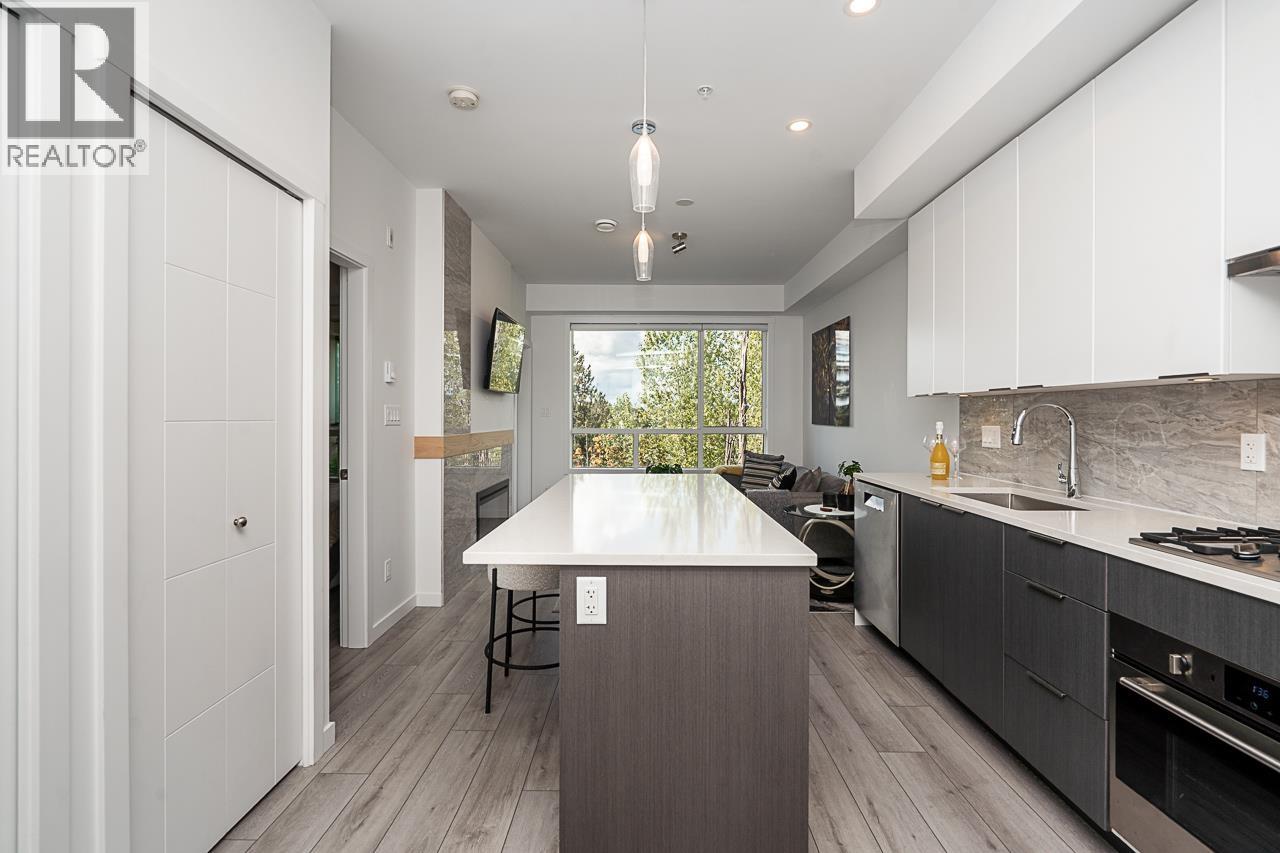 315 11641 227 Street Property Photo 8