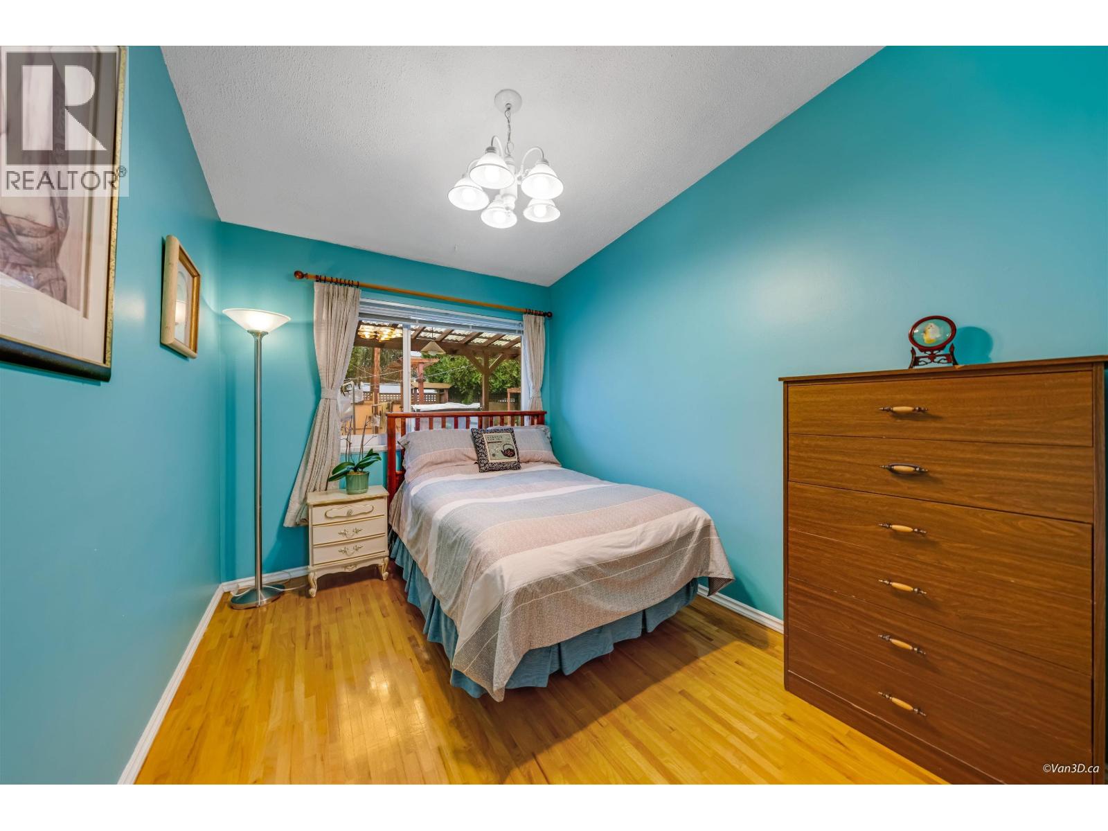 4646 Charlotte Court Property Photo 12