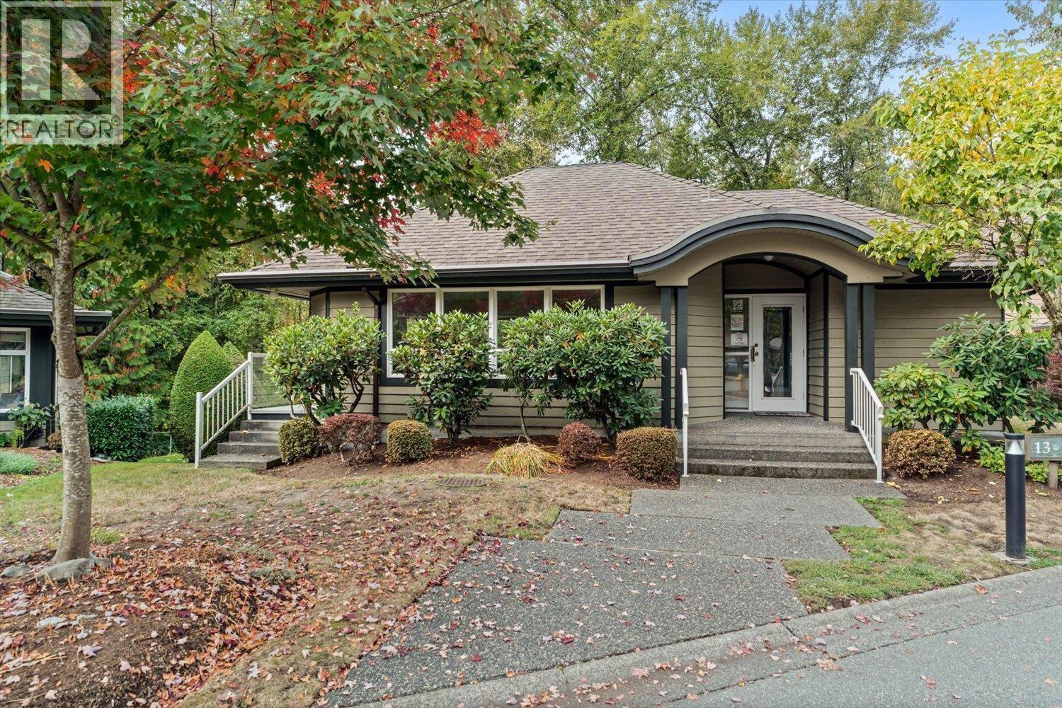 61 11737 236 Street Property Photo 32