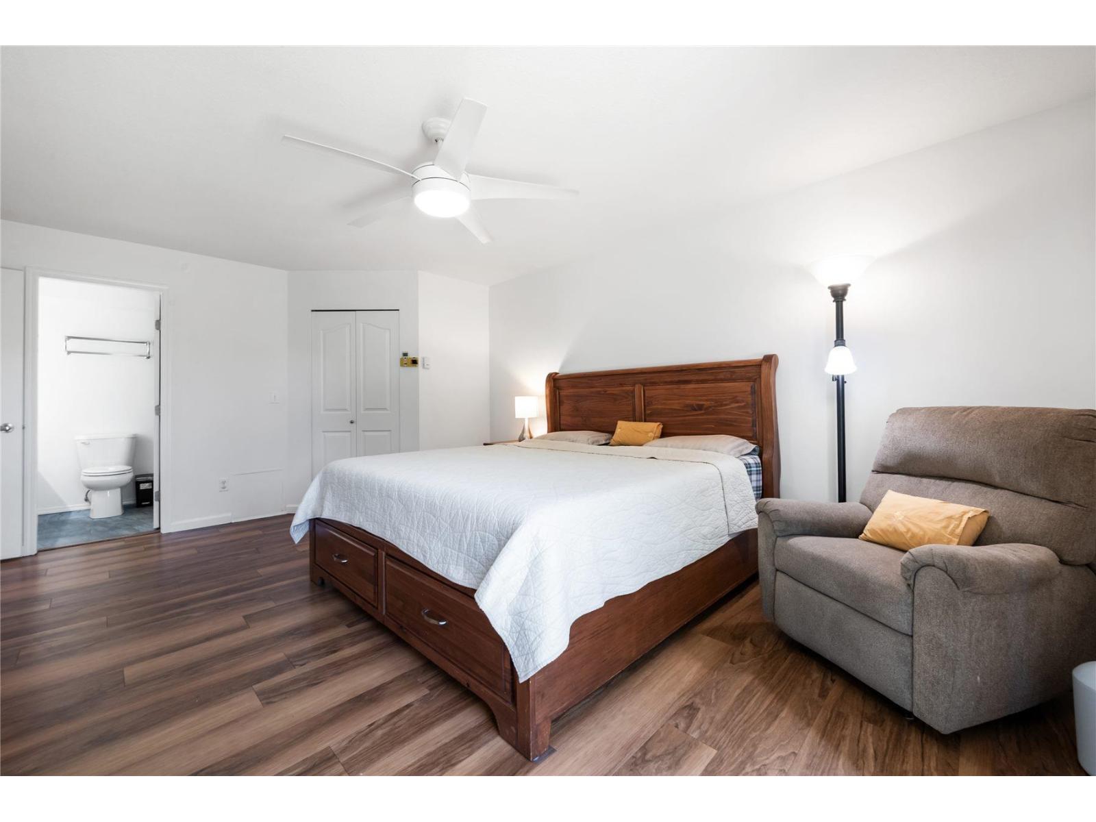 201 8972 Fleetwood Way Property Photo 10