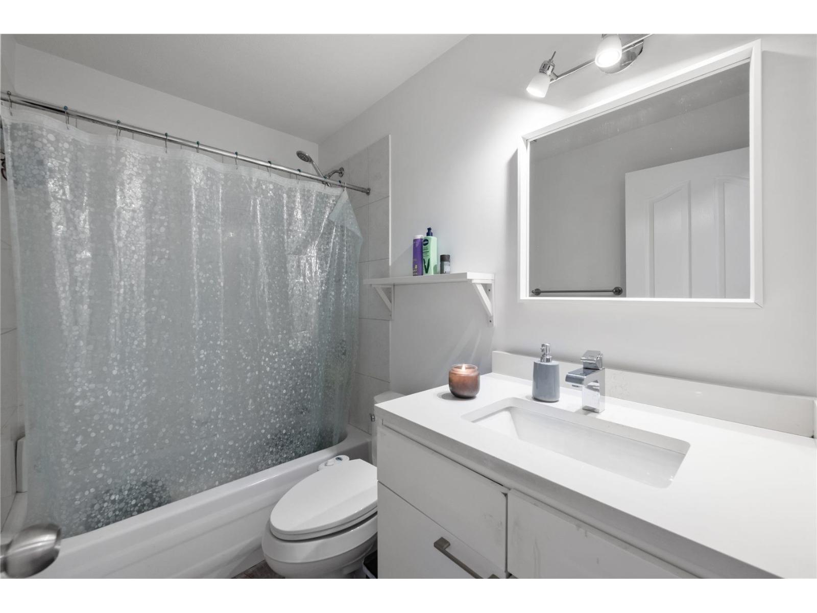 201 8972 Fleetwood Way Property Photo 14