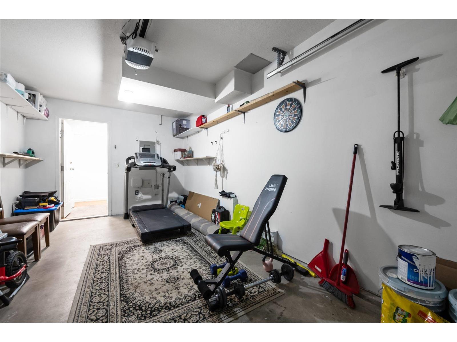 201 8972 Fleetwood Way Property Photo 20