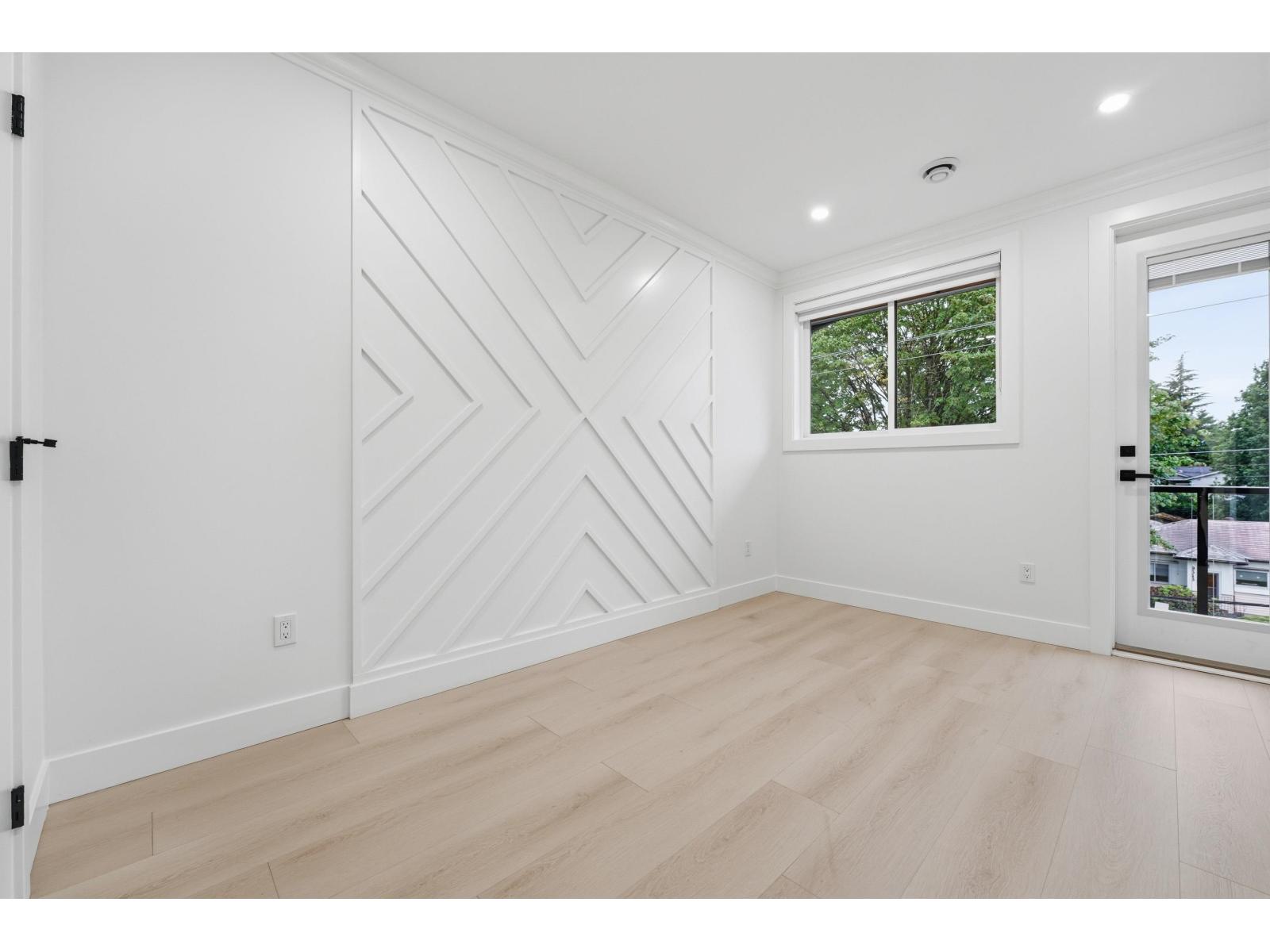 2 9550 126 Street Property Photo 15