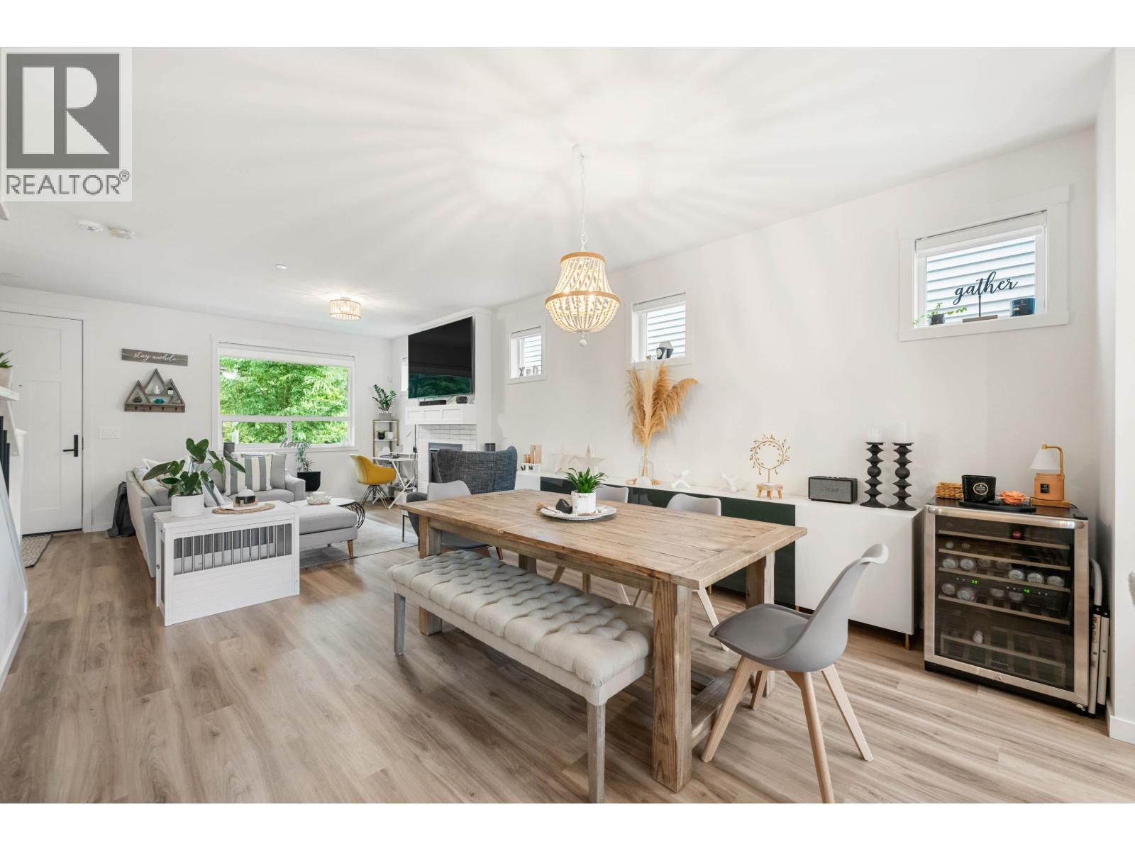 25097 112 Avenue Property Photo 12