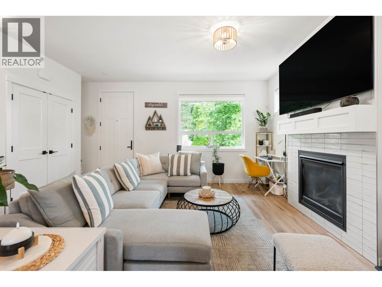 25097 112 Avenue Property Photo 14