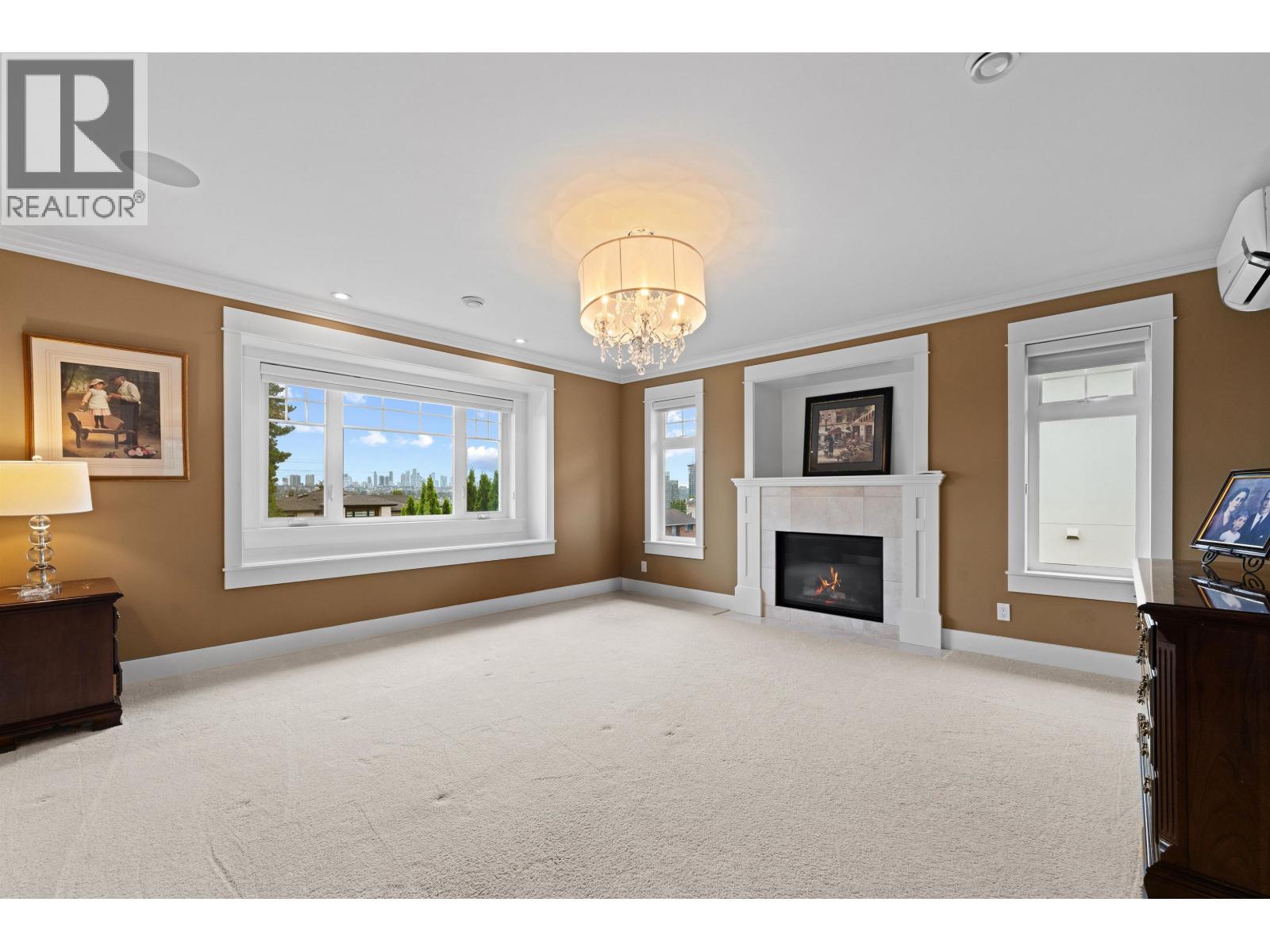 6191 Winch Street Property Photo 13