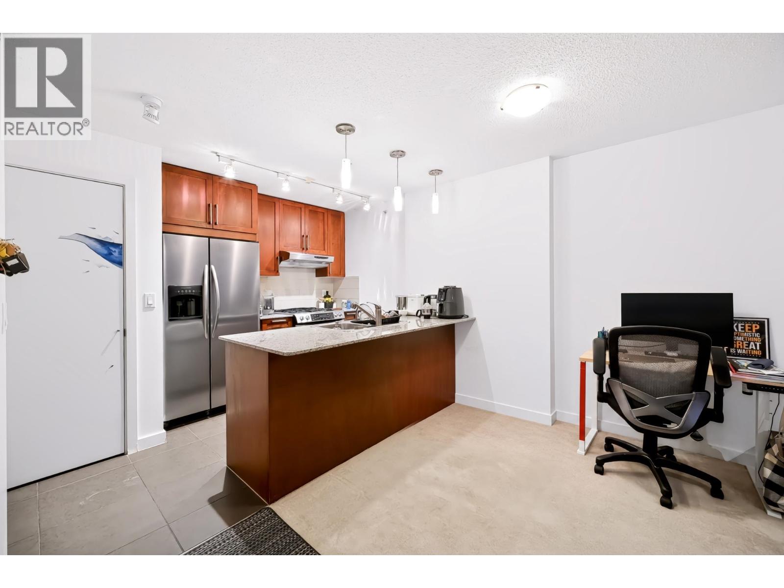 2508 7088 Salisbury Avenue Property Photo 17