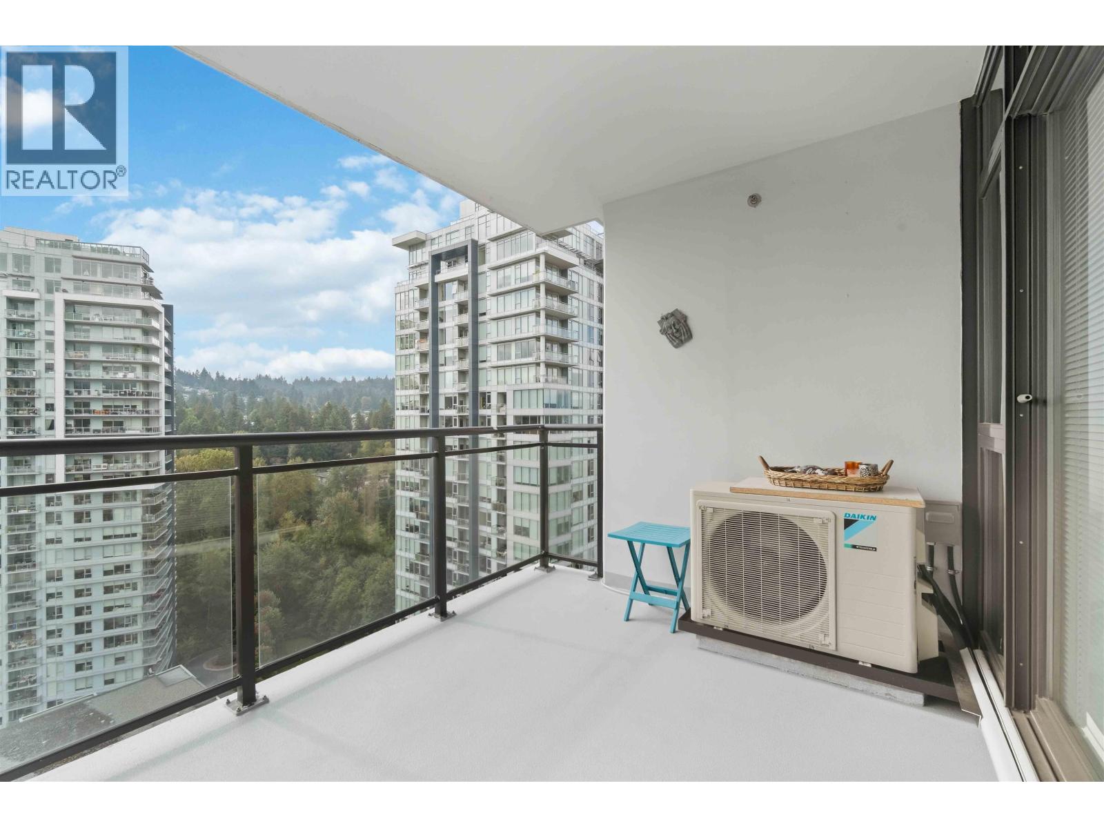 1802 400 Capilano Road Property Photo 30
