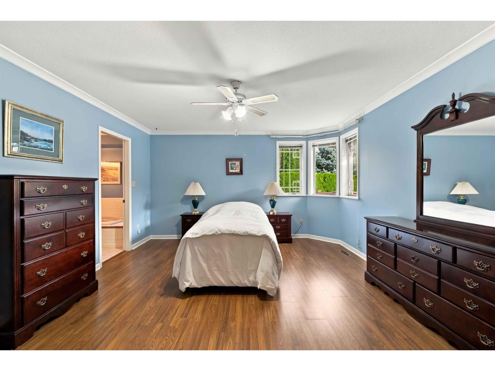 10536 Birchtree Grove Property Photo 22