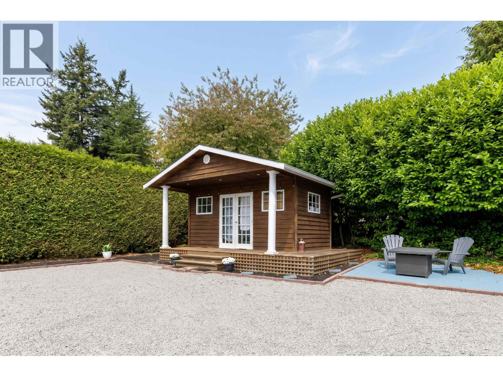 1017 Walalee Drive Property Photo 33