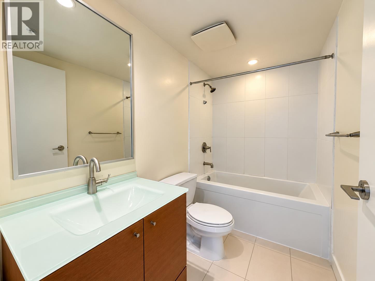 807 5900 Alderbridge Way Property Photo 14