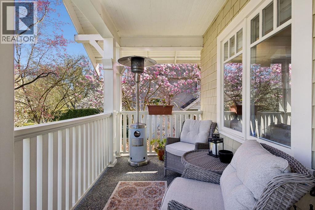 1956 W 14 Avenue Property Photo 3