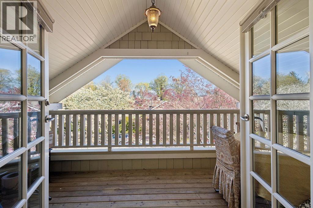 1956 W 14 Avenue Property Photo 22