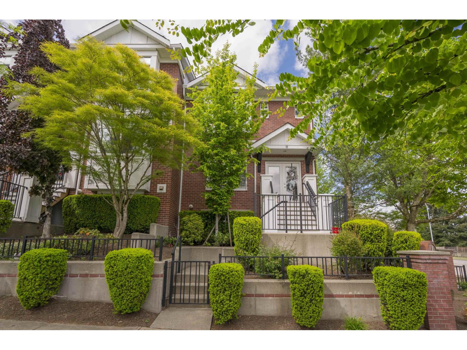 15 19551 66 AVENUE Property Photo 1