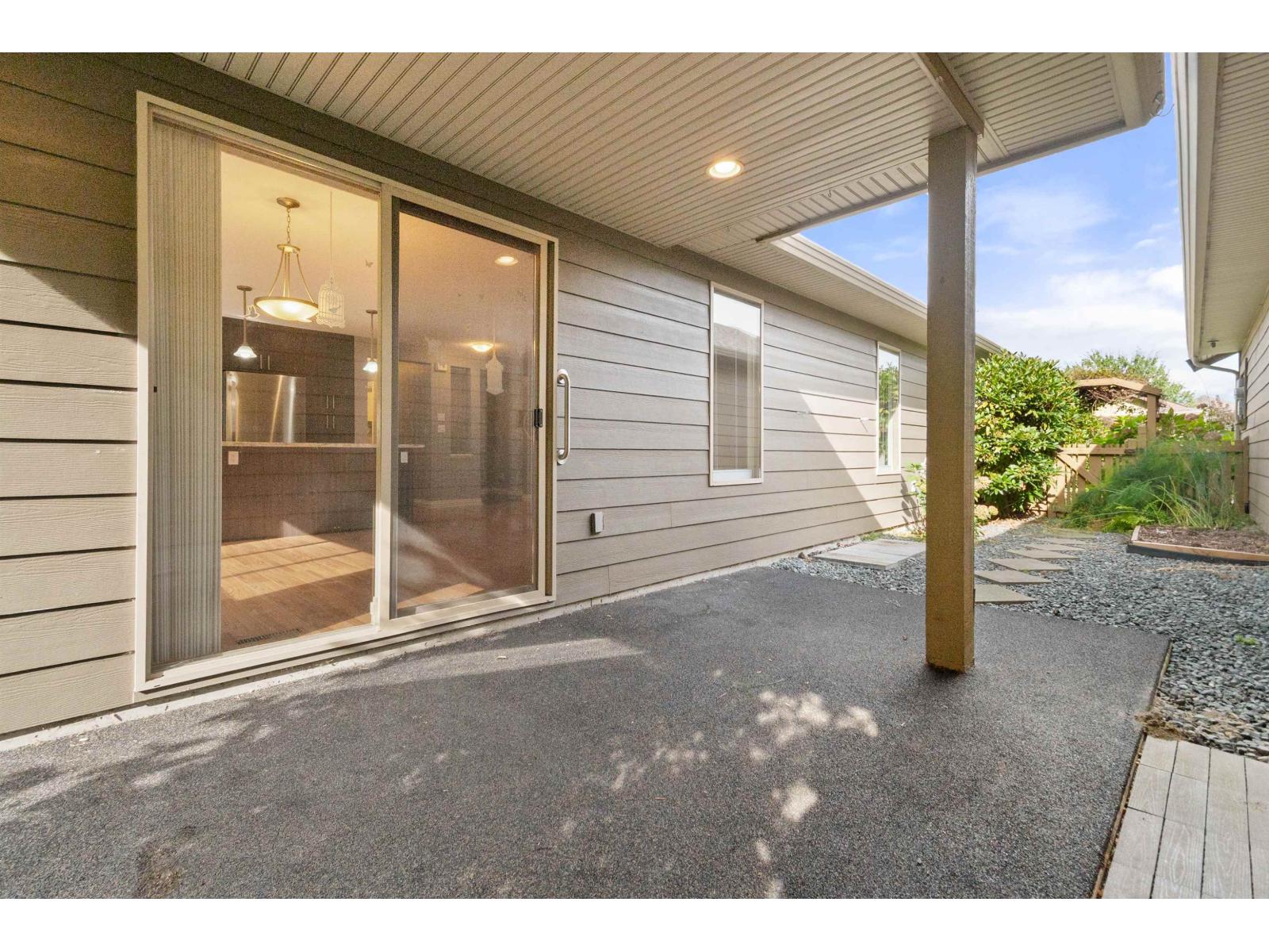 46000 Thomas Road #96 Property Photo 25