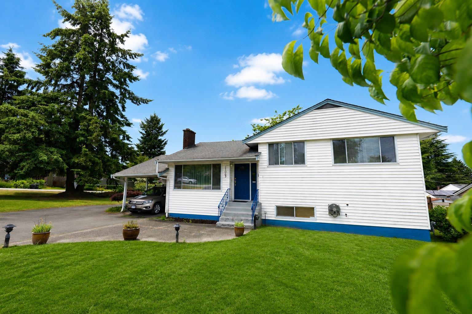 11063 135a Street Property Photo 4