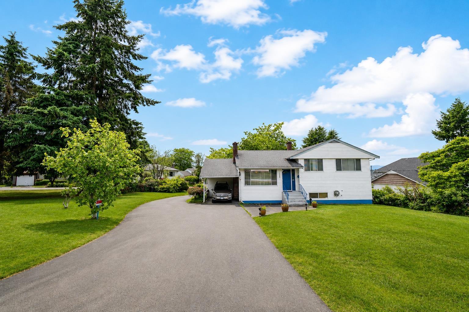 11063 135a Street Property Photo 5
