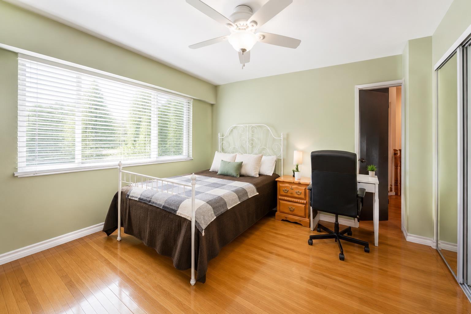 11063 135a Street Property Photo 16