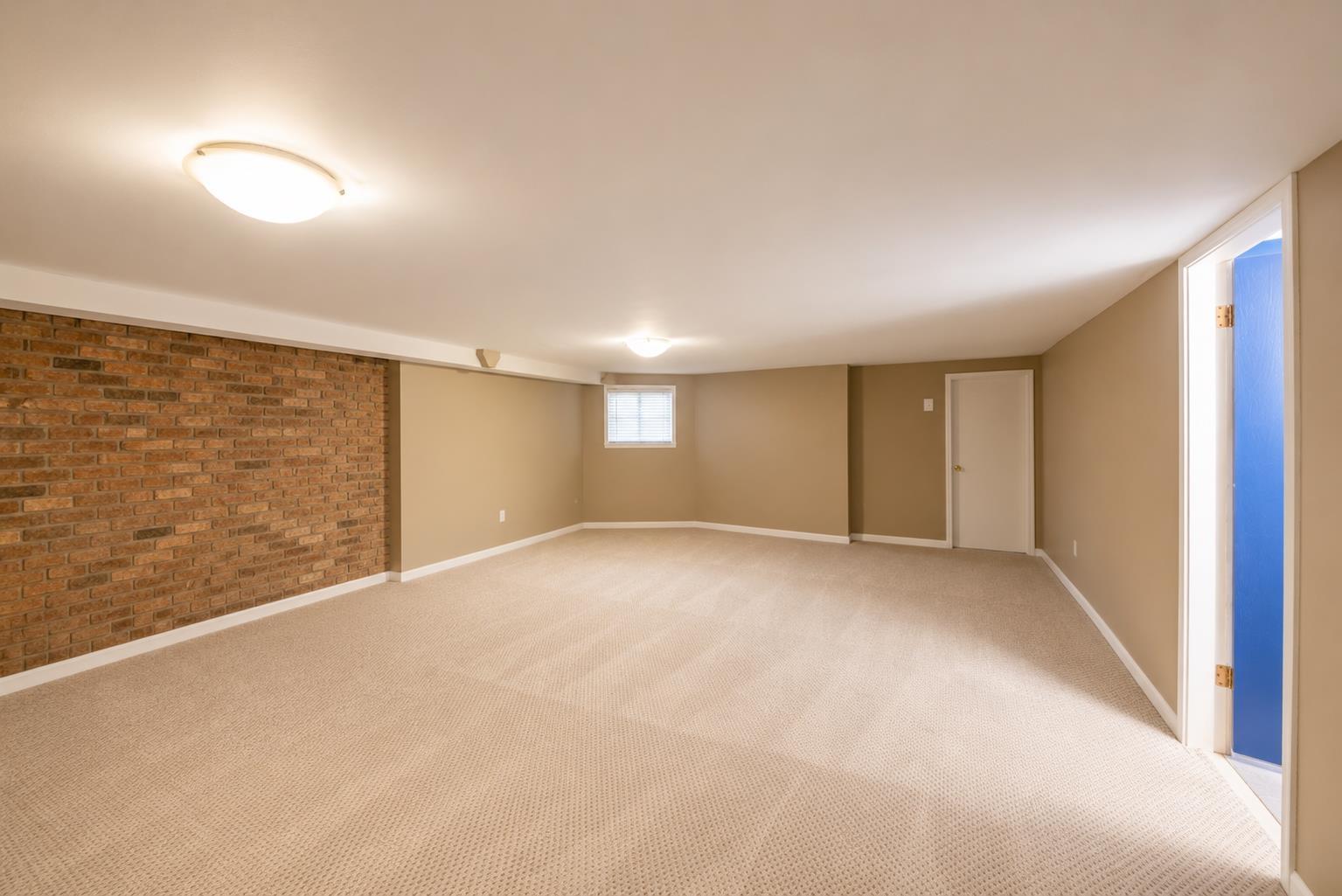 11063 135a Street Property Photo 22