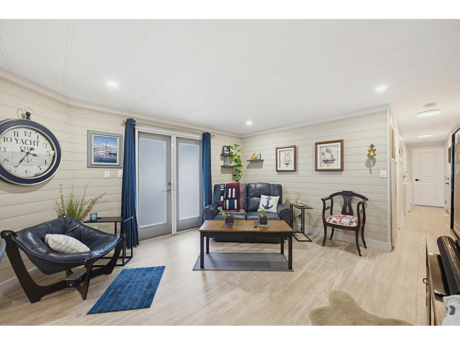 182 3665 244 Street Property Photo 7
