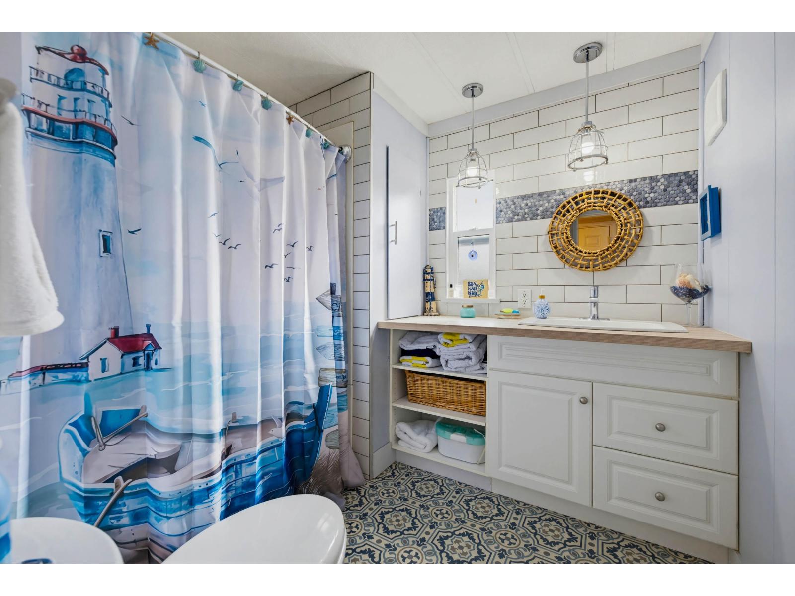 182 3665 244 Street Property Photo 19