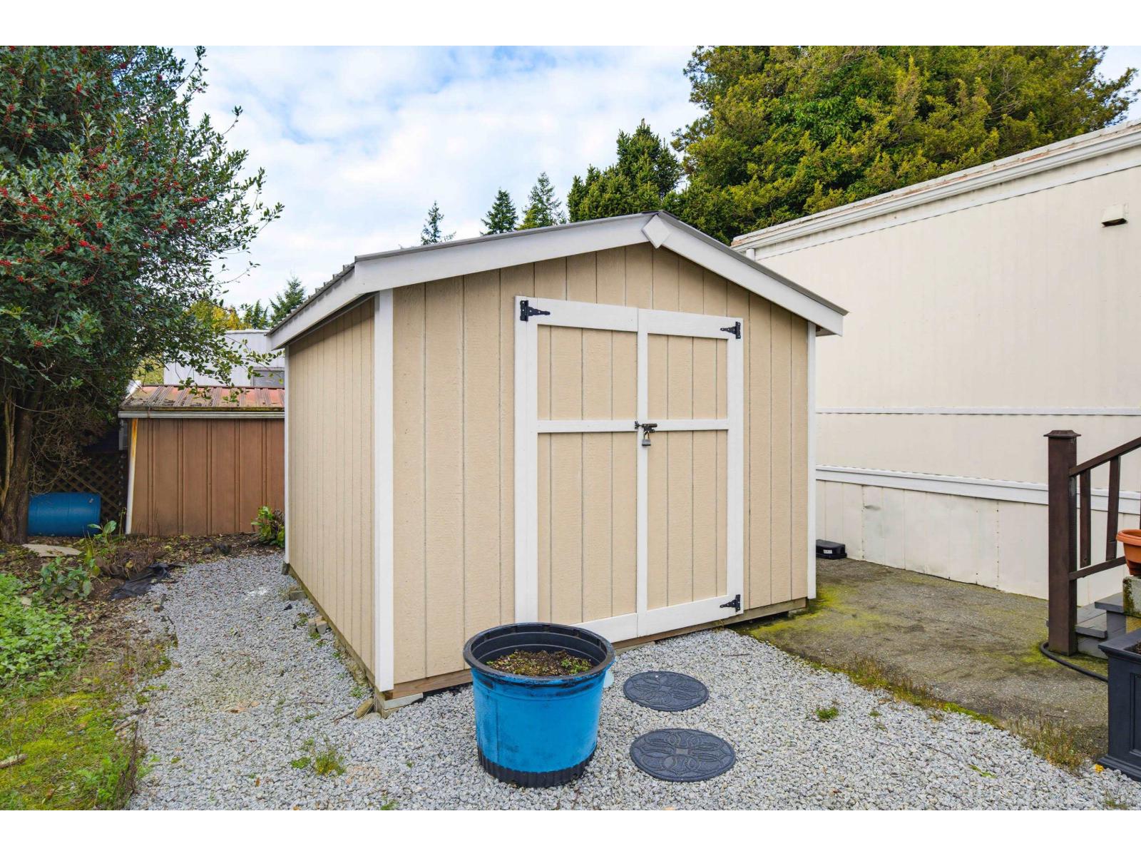 182 3665 244 Street Property Photo 30