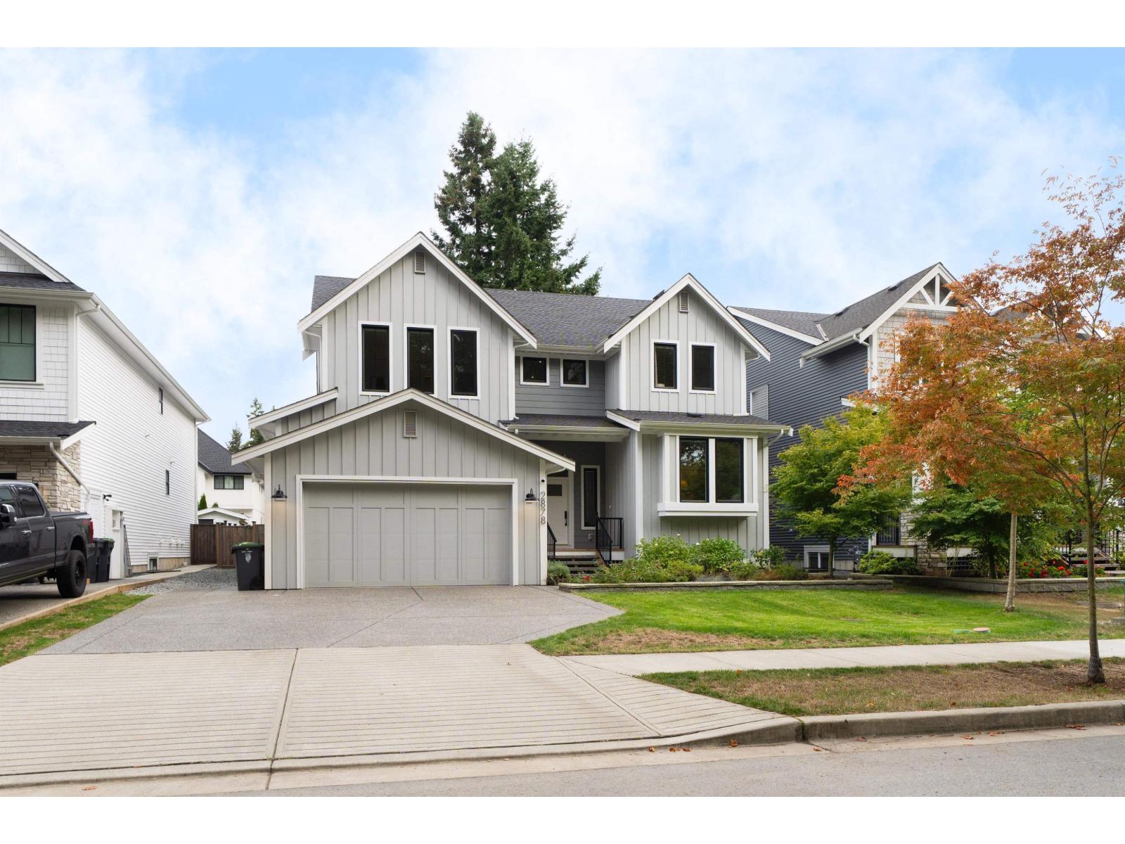 2878 203 Street Property Photo 2