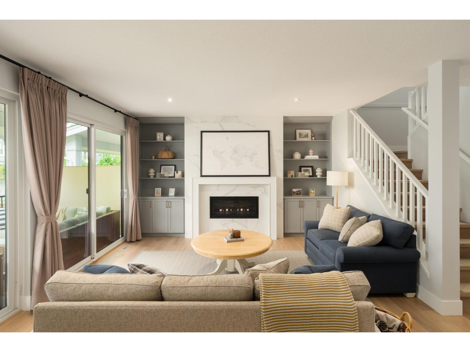 2878 203 Street Property Photo 4