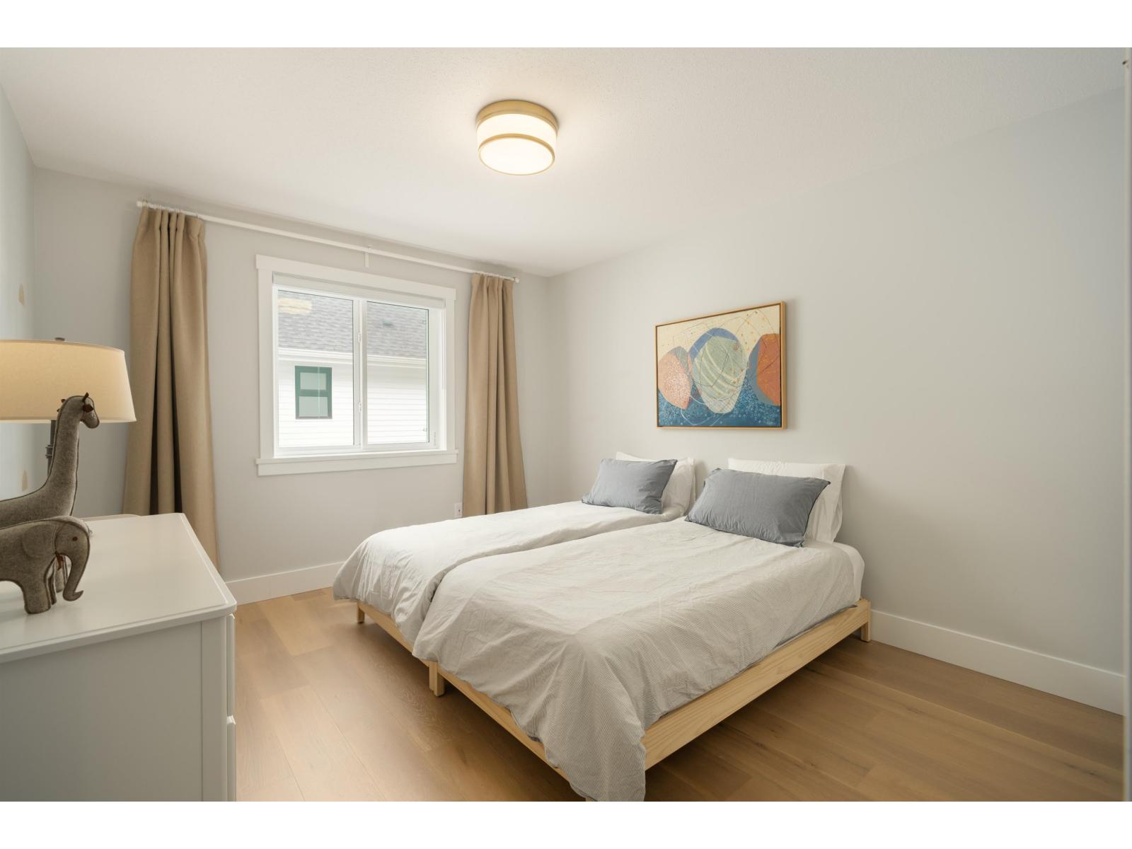 2878 203 Street Property Photo 23