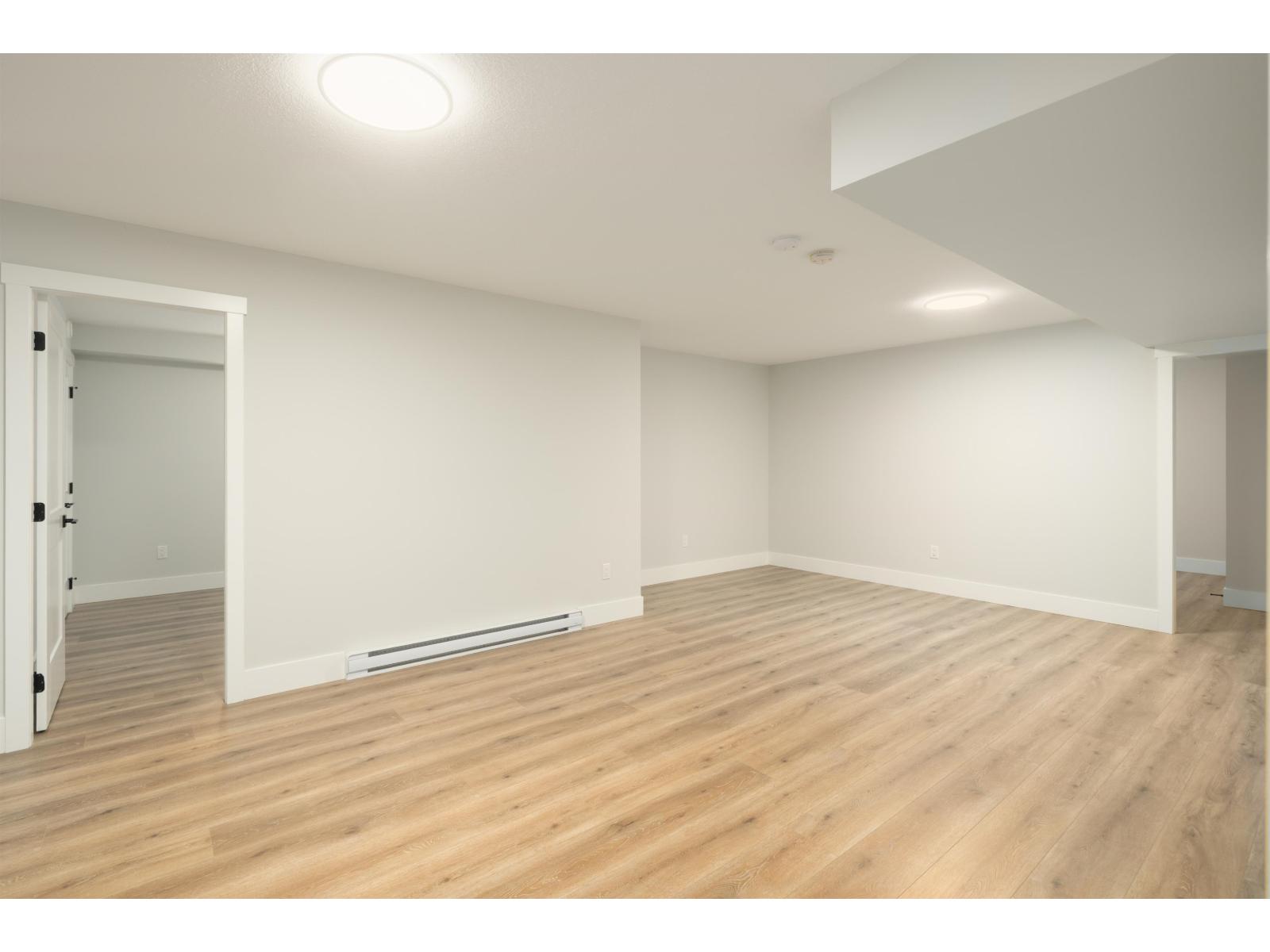 2878 203 Street Property Photo 33