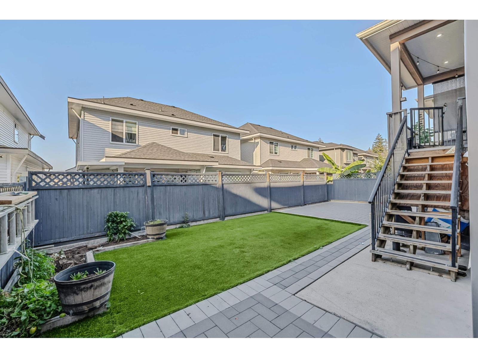 14215 61b Avenue Property Photo 39