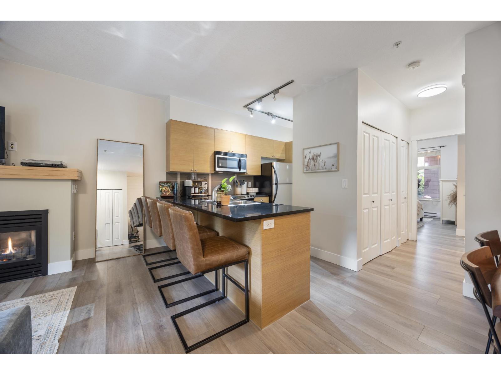 59 19478 65 Avenue Property Photo 13
