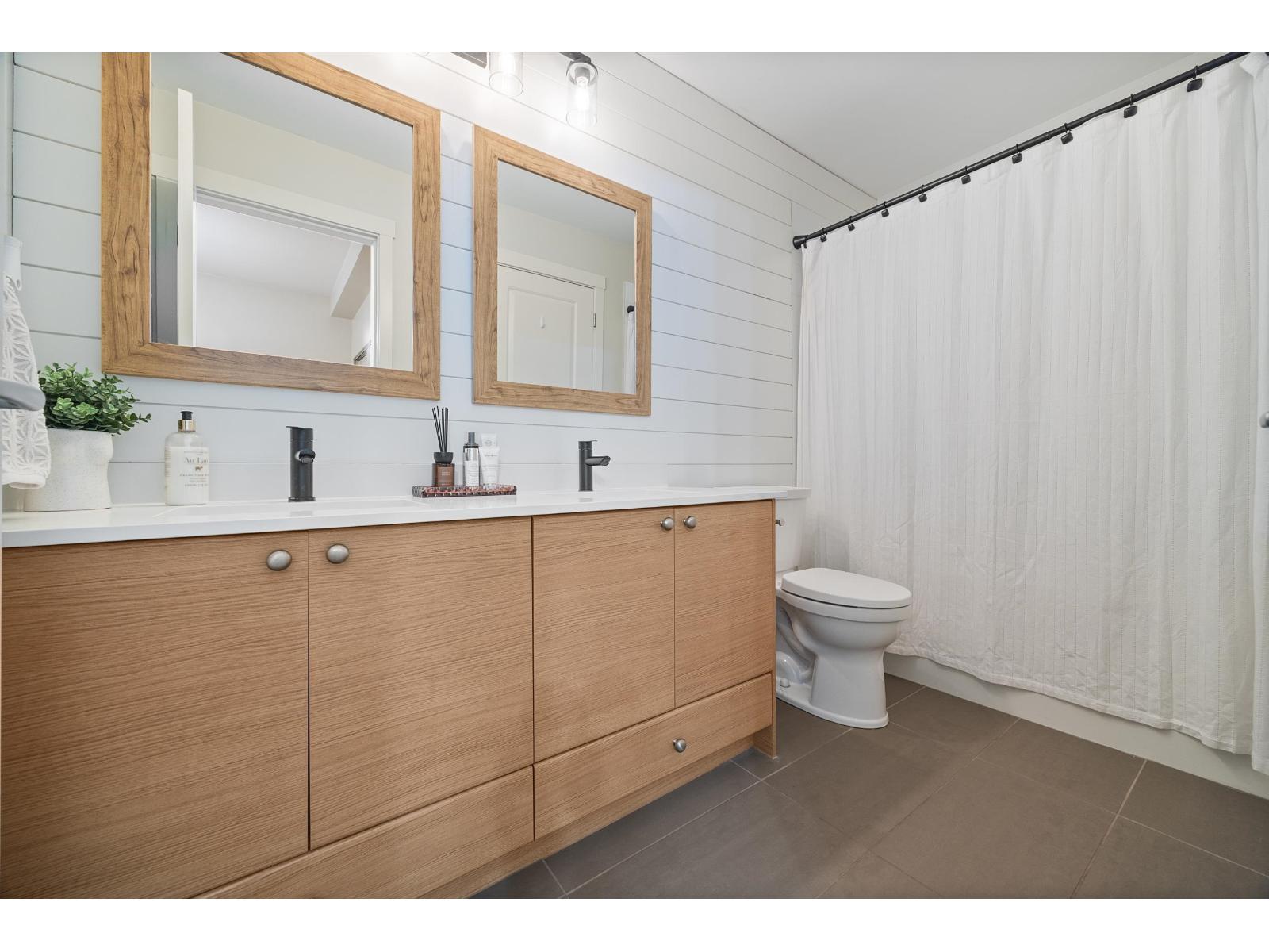 59 19478 65 Avenue Property Photo 20
