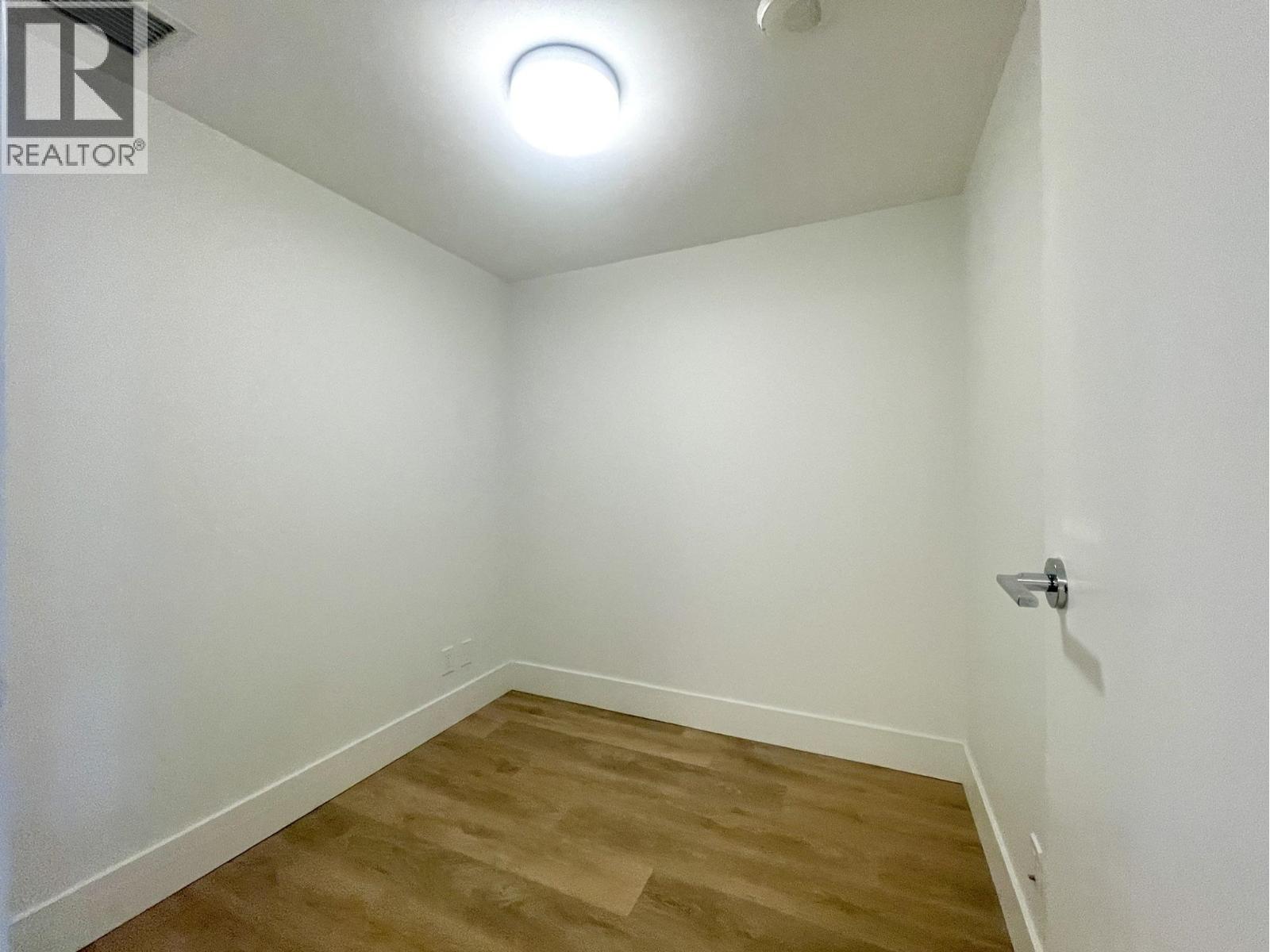 605 6900 Pearson Way Property Photo 8