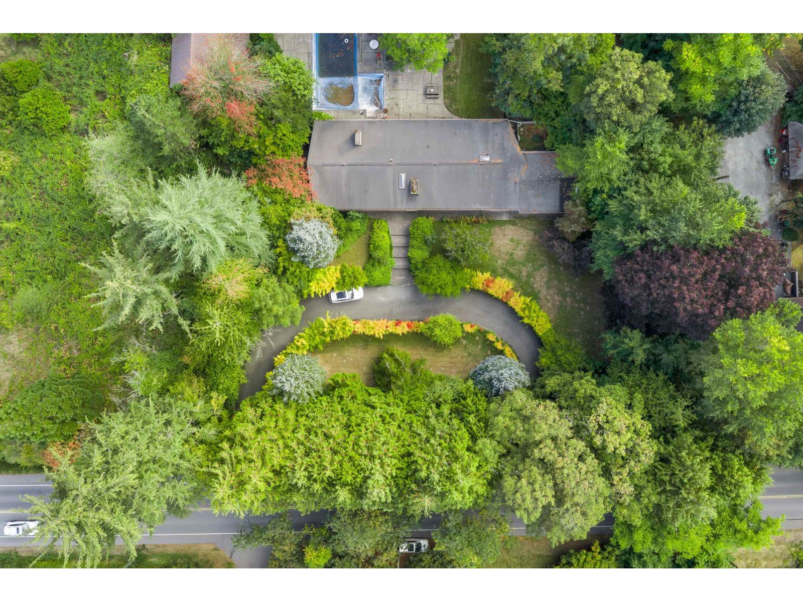 21180 48 Avenue Property Photo 6