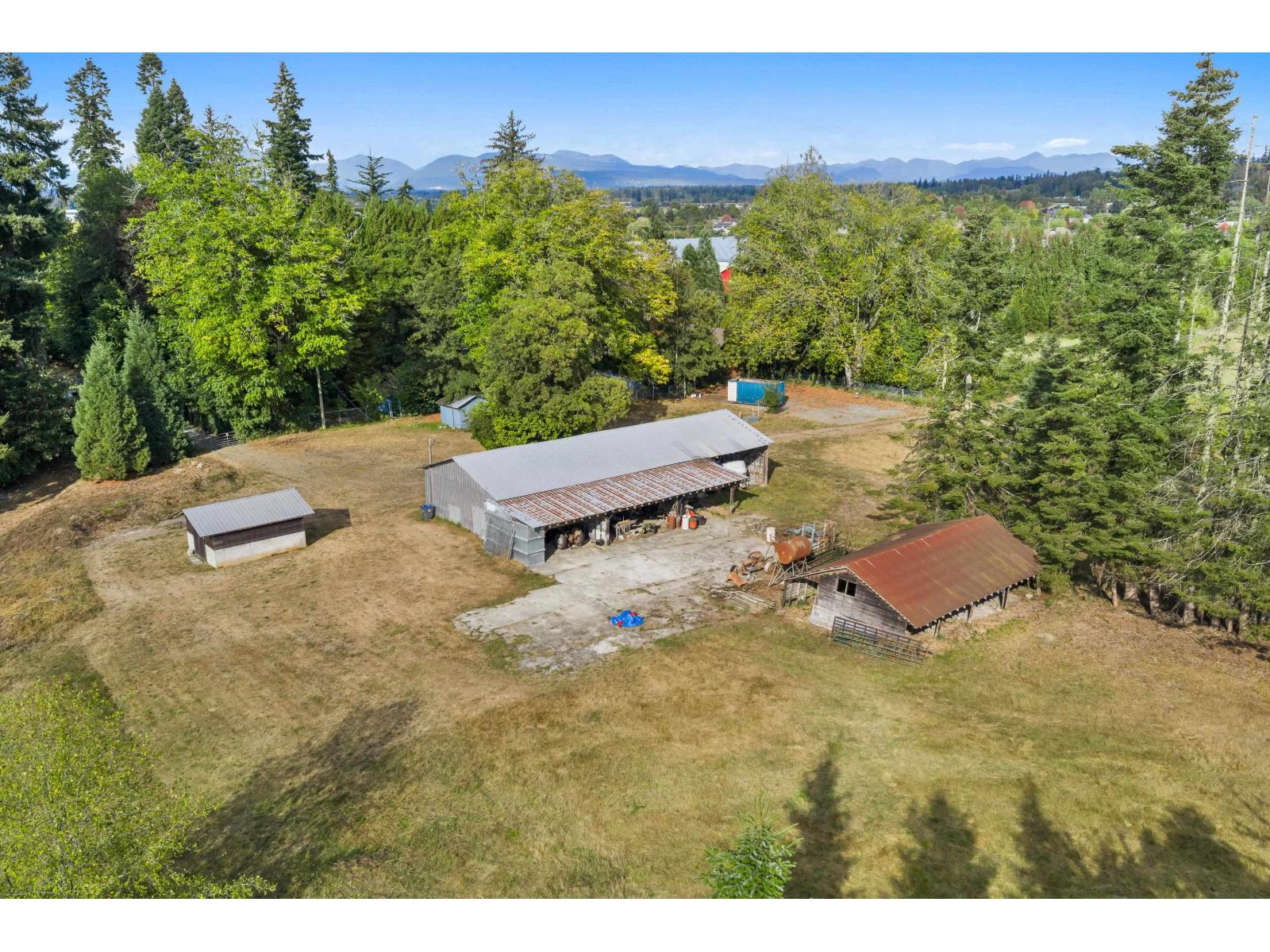 21180 48 Avenue Property Photo 6