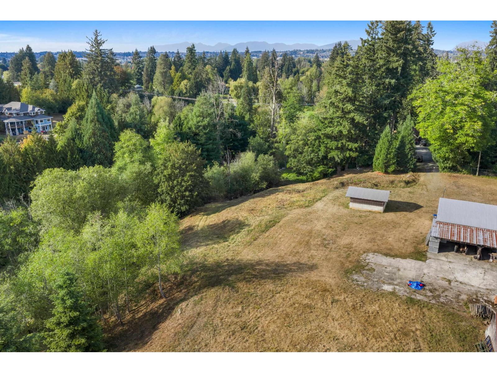 21180 48 Avenue Property Photo 7
