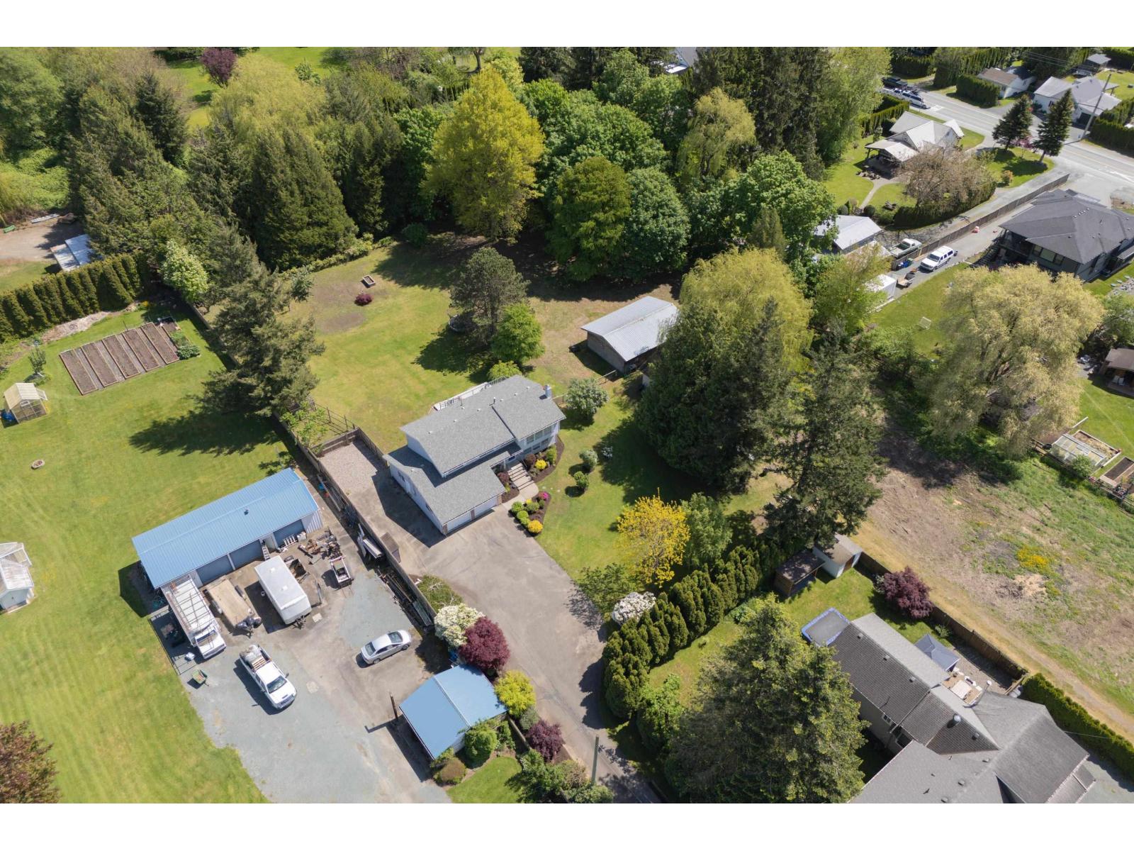 4460 Wilson Road Property Photo 3