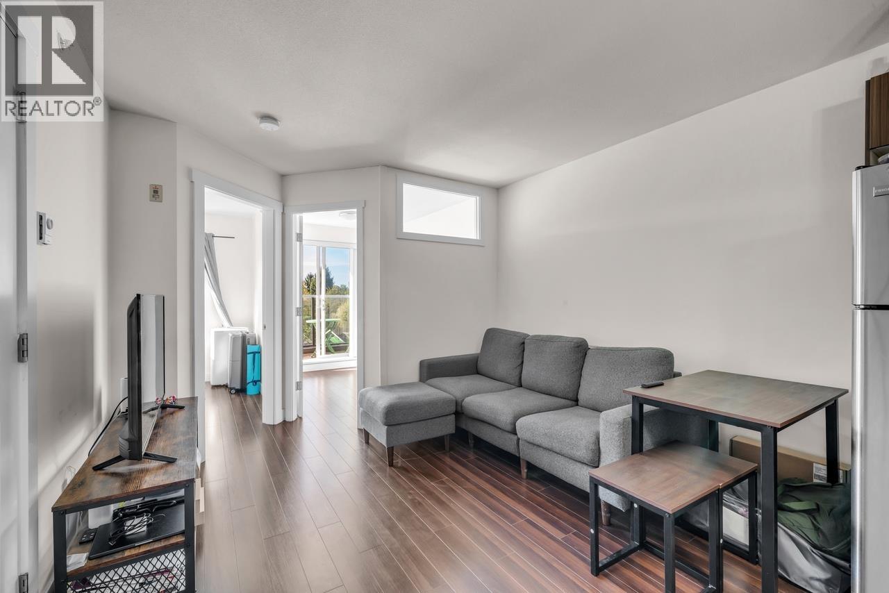 Ph7 1239 Kingsway Property Photo 20